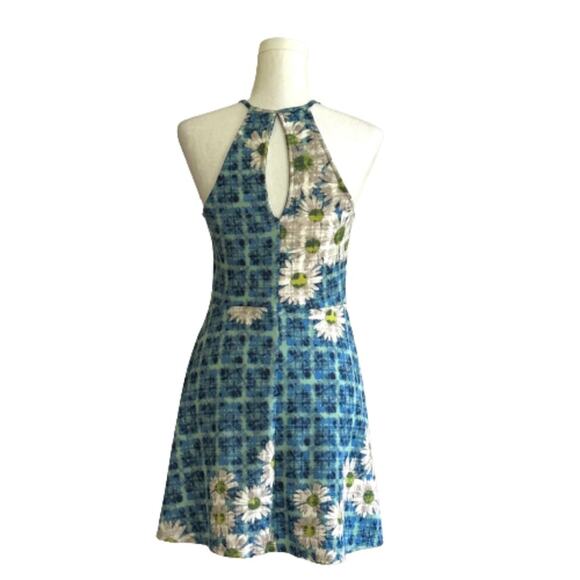 Alterd State Dress Blue White Daisy Halter Neck Sleeveless Mini Dress Medium NEW - Picture 5 of 12